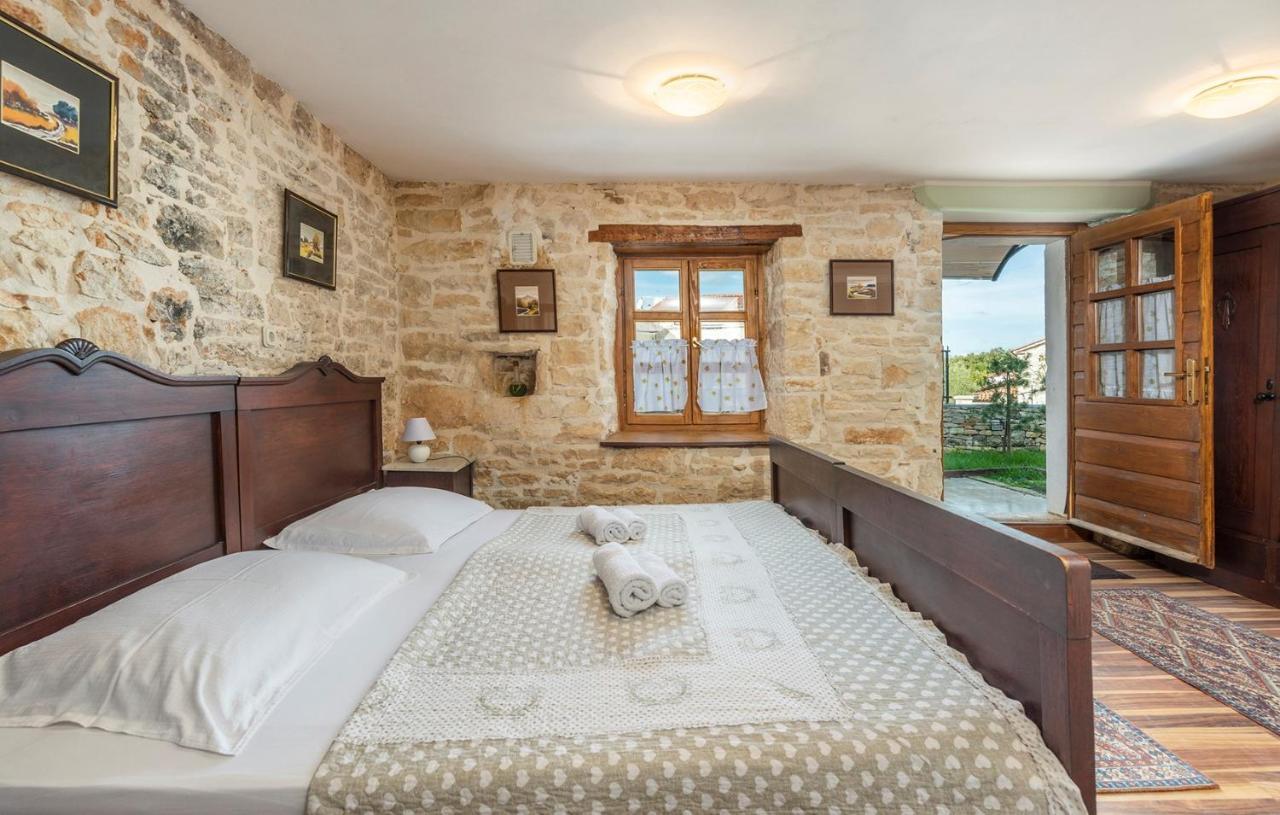 Hotel House Peresiji Pokój zdjęcie