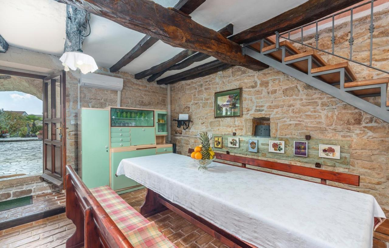 Hotel House Peresiji Pokój zdjęcie