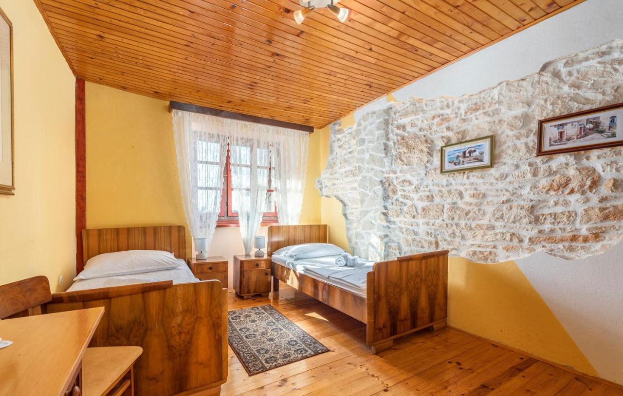 Hotel House Peresiji Pokój zdjęcie