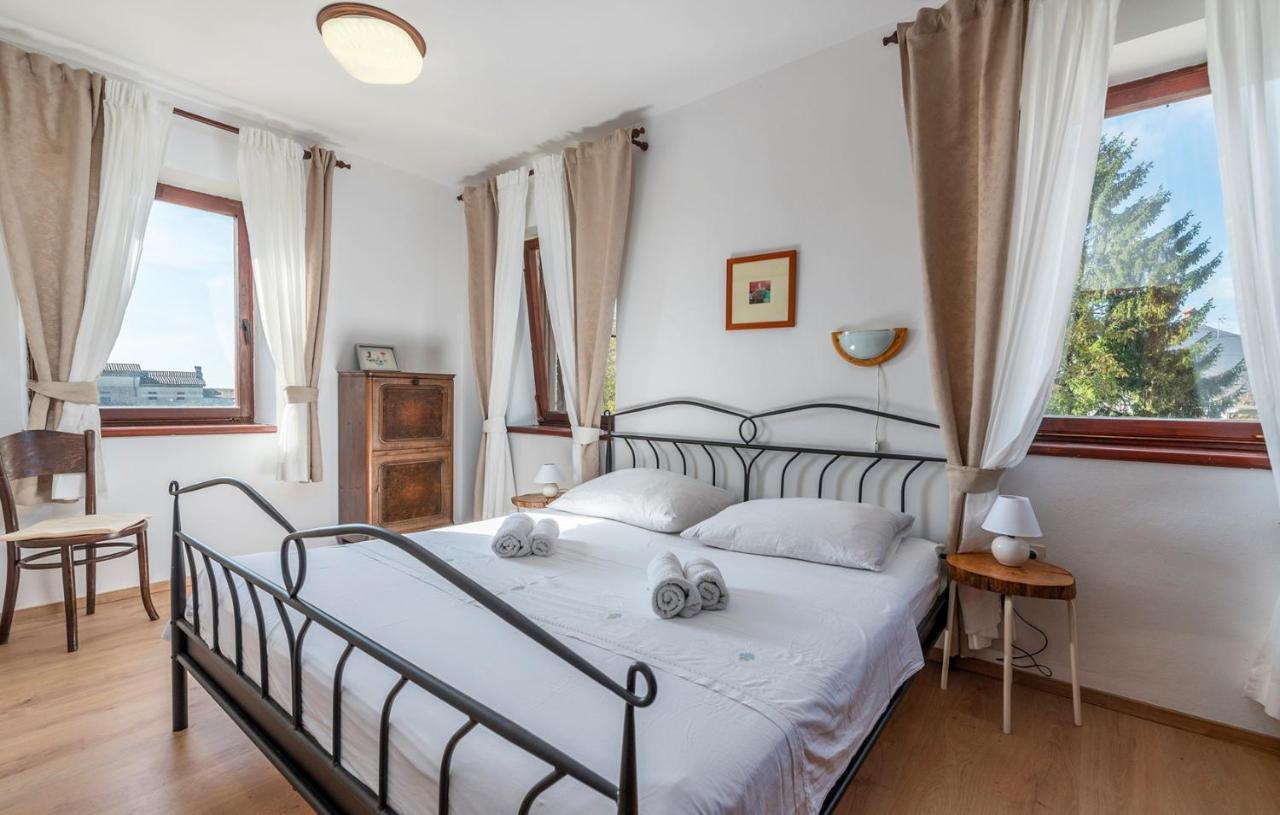 Hotel House Peresiji Pokój zdjęcie