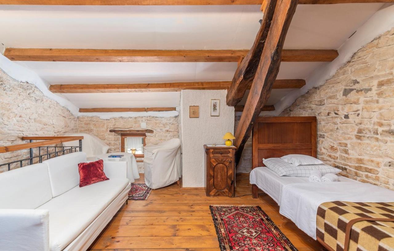 Hotel House Peresiji Pokój zdjęcie