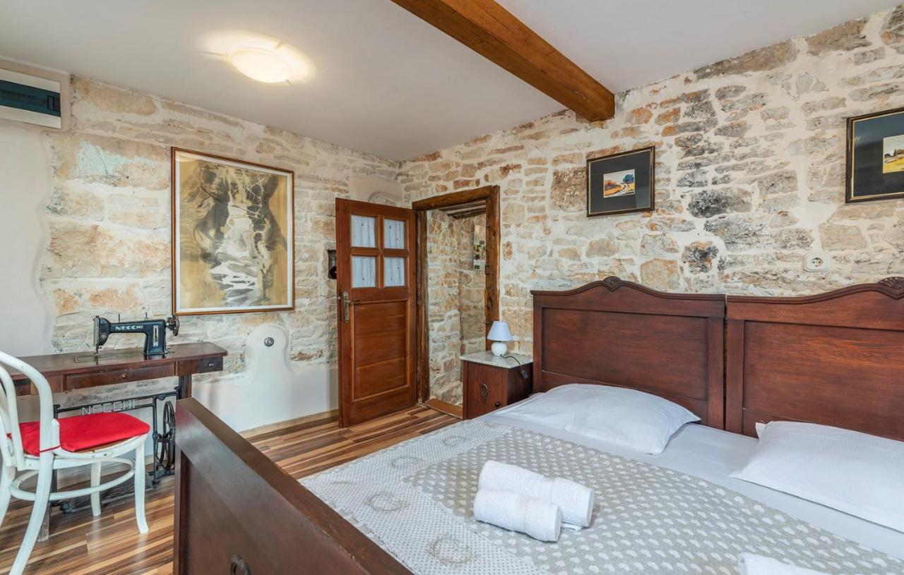 Hotel House Peresiji Pokój zdjęcie