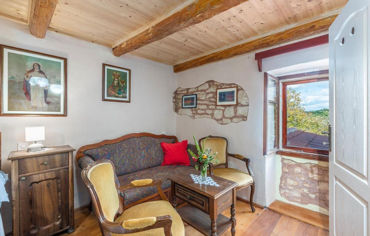 Hotel House Peresiji Pokój zdjęcie