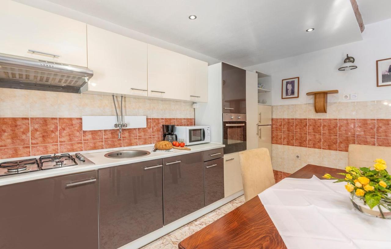 Hotel House Peresiji Pokój zdjęcie